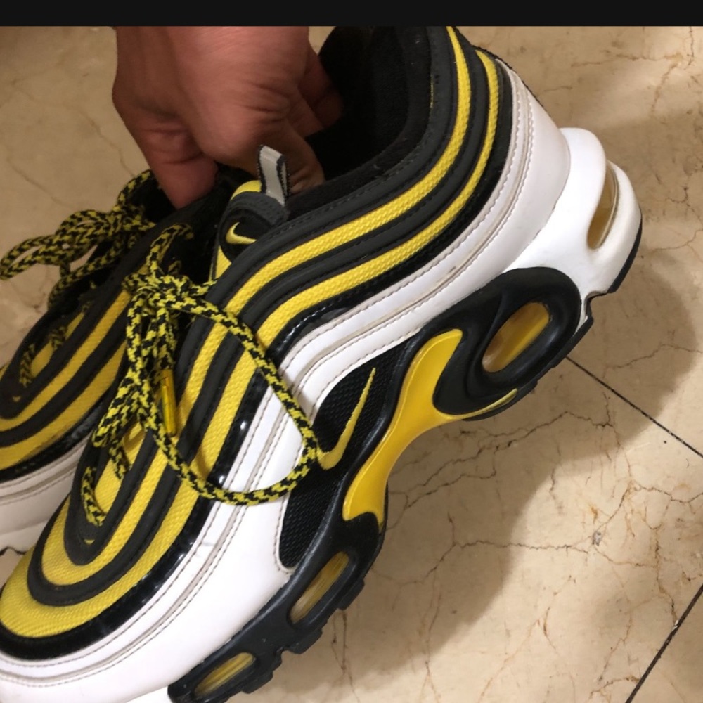 Nike size 10